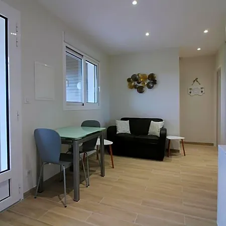 Bed and Breakfast Les Raisins Du Bonheur 3*